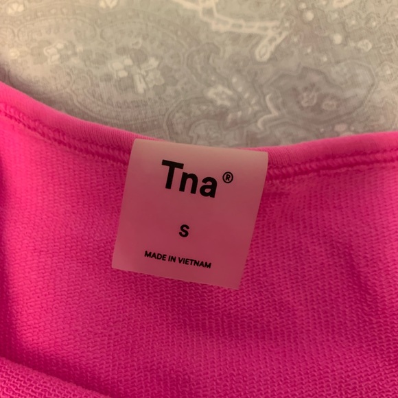 Me strap tank top - Picture 2 of 2